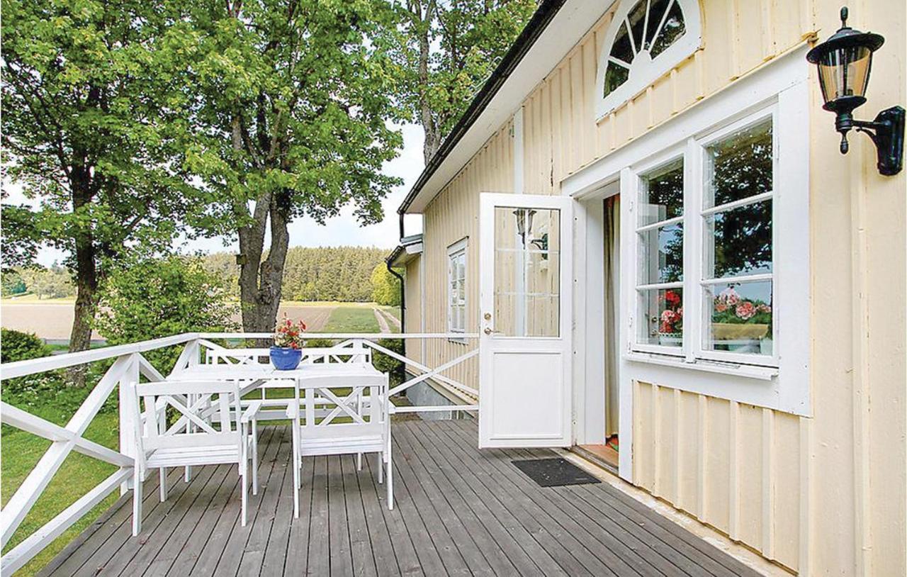 Lovely Home In Motala With Wifi Exterior foto